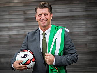 Colin Bell tastes victory in d...